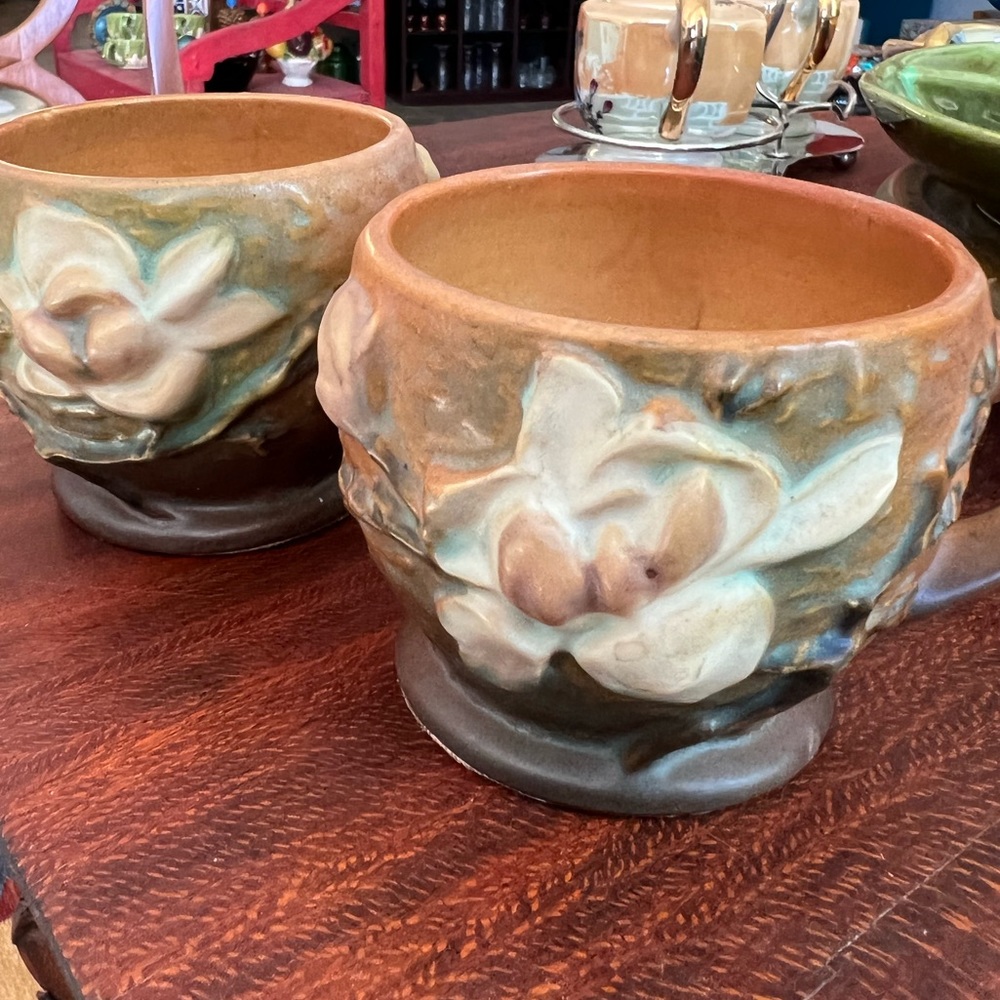 Set of Two Antique Roseville USA Mugs